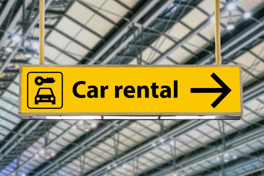 A Guide to Booking a 4x4 Car Rental in Costa Rica, Liberia Airport