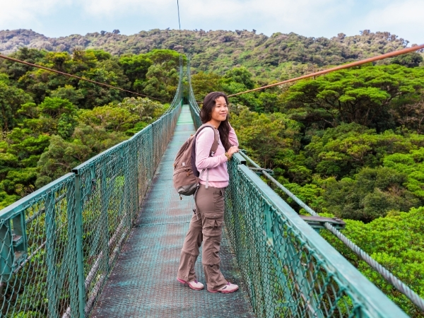A Guide to Exploring the Cloud Forests of Monteverde